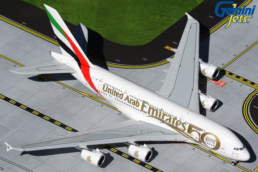 Gemini Jets GJUAE2051 - Airbus A380-800 Emirates with “UAE 50th Anniversary Livery" A6-EVG - 1/400