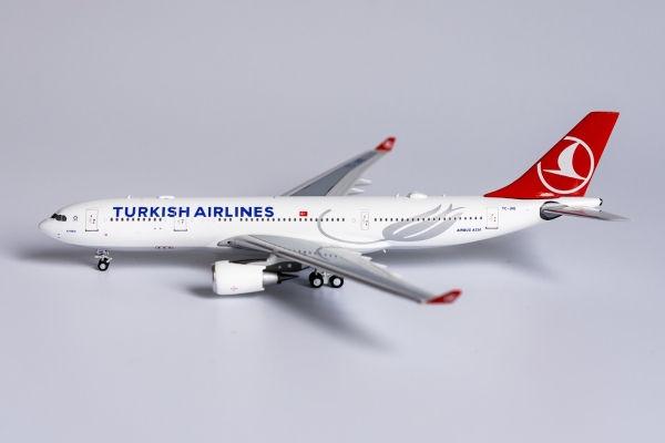 NG Models 61033 - Airbus A330-200 Turkish Airlines TC-JNE - 1/400
