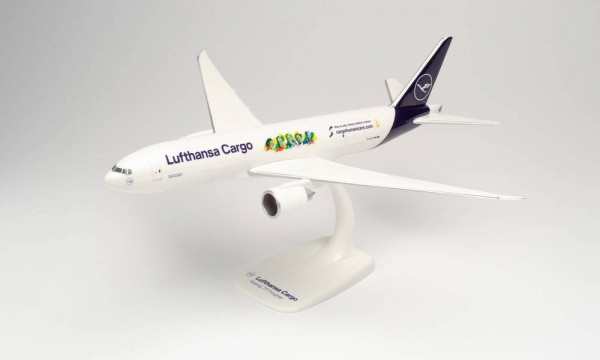 Herpa 613354 -  Lufthansa Cargo Boeing 777F “Cargo Human Care” – D-ALFI “Buenos Días México” - 1:200