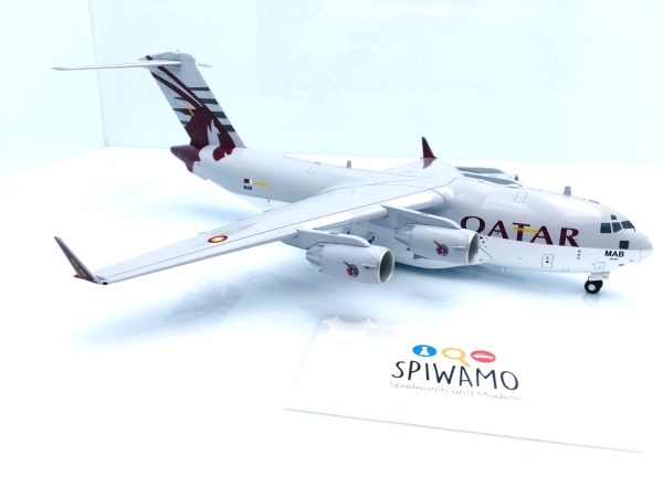 Hogan Wings LIF7075 - Boeing C-17A Globemaster III Qatar Emiri Air Force "Qatar" - A7-MAB - mit Fahrwerk - 1/200