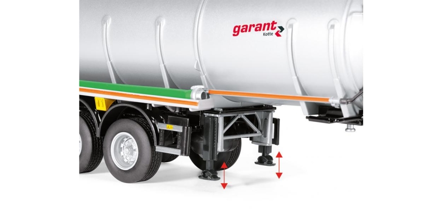 Wiking 077654 - Kotte Tanksattelauflieger garant TSA 30.000 - schwarz - 1:32