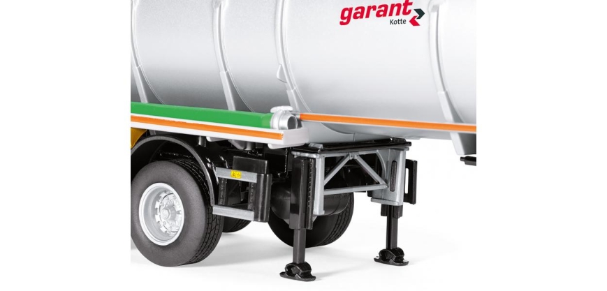 Wiking 077654 - Kotte Tanksattelauflieger garant TSA 30.000 - schwarz - 1:32