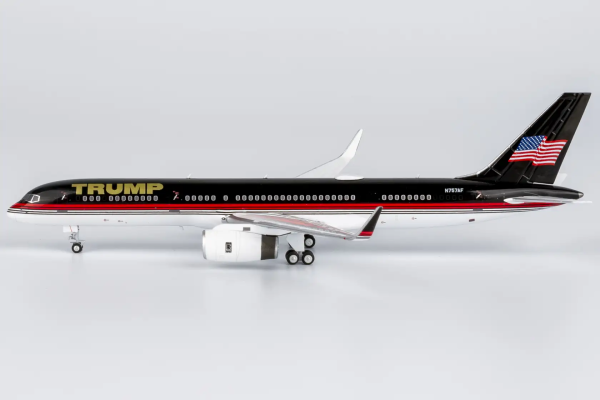 NG Models 53208 - Boeing 757-200 Trump "national flag on tail" N757AF - 1/400